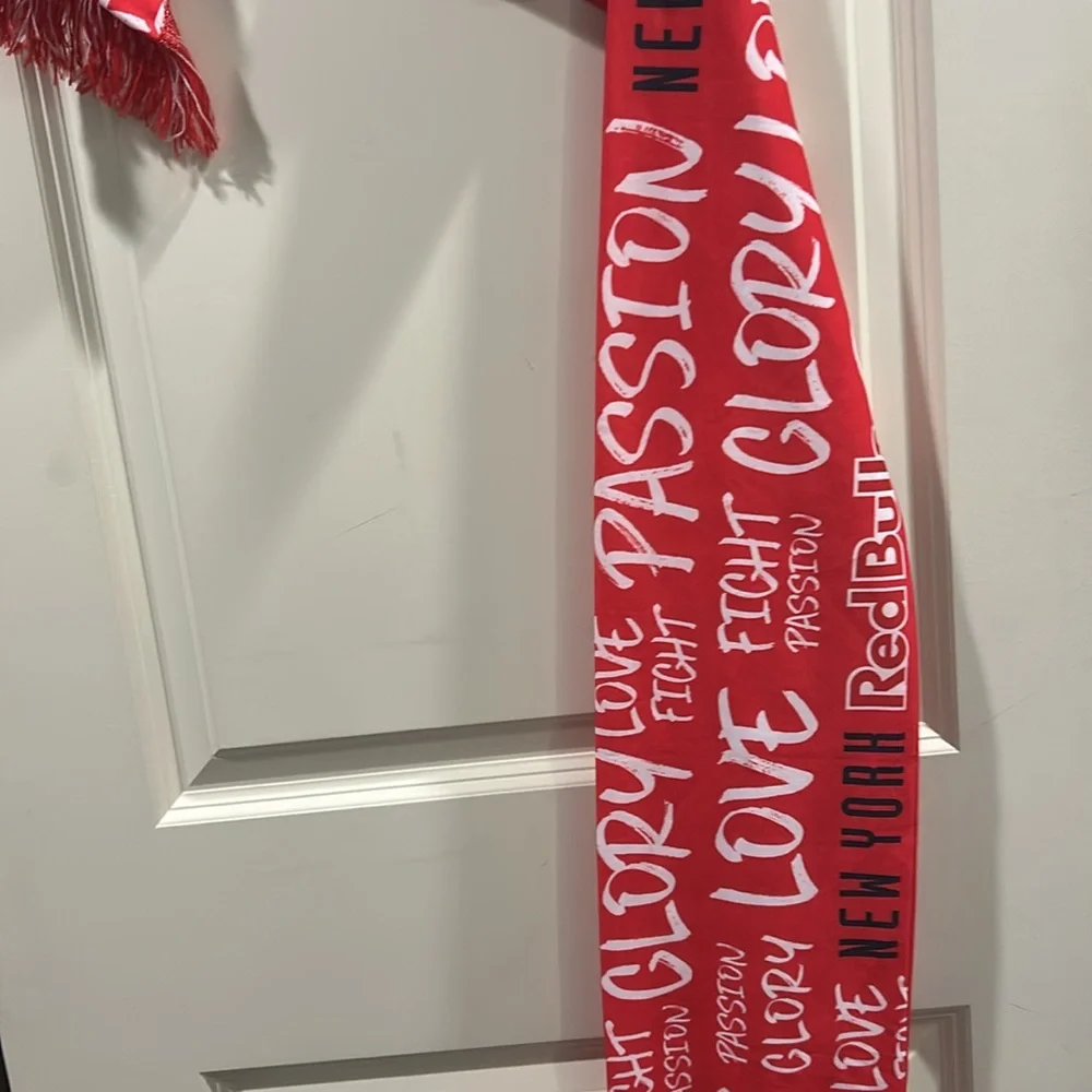 NWOT New York Red Bulls MLS double sided graphic soccer team scarf fringe hem